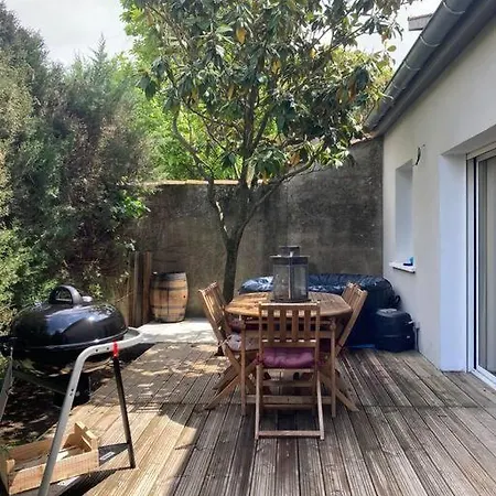 Holiday home Maison Jardin, Barbecue, Commerces - 3 Chbres Toulouse